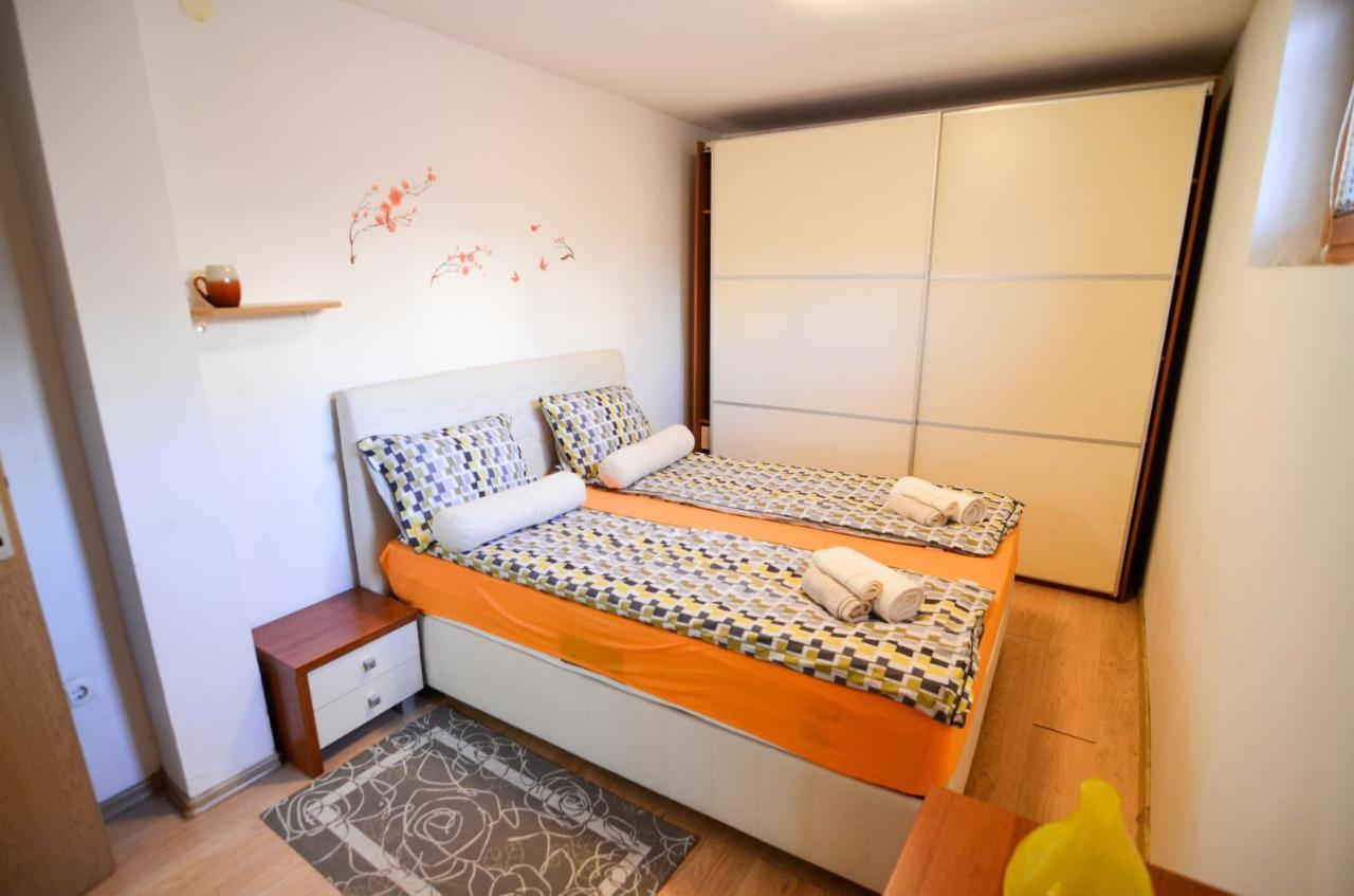Blacksmith Apartment + Free Private Parking SJJ Exteriör bild